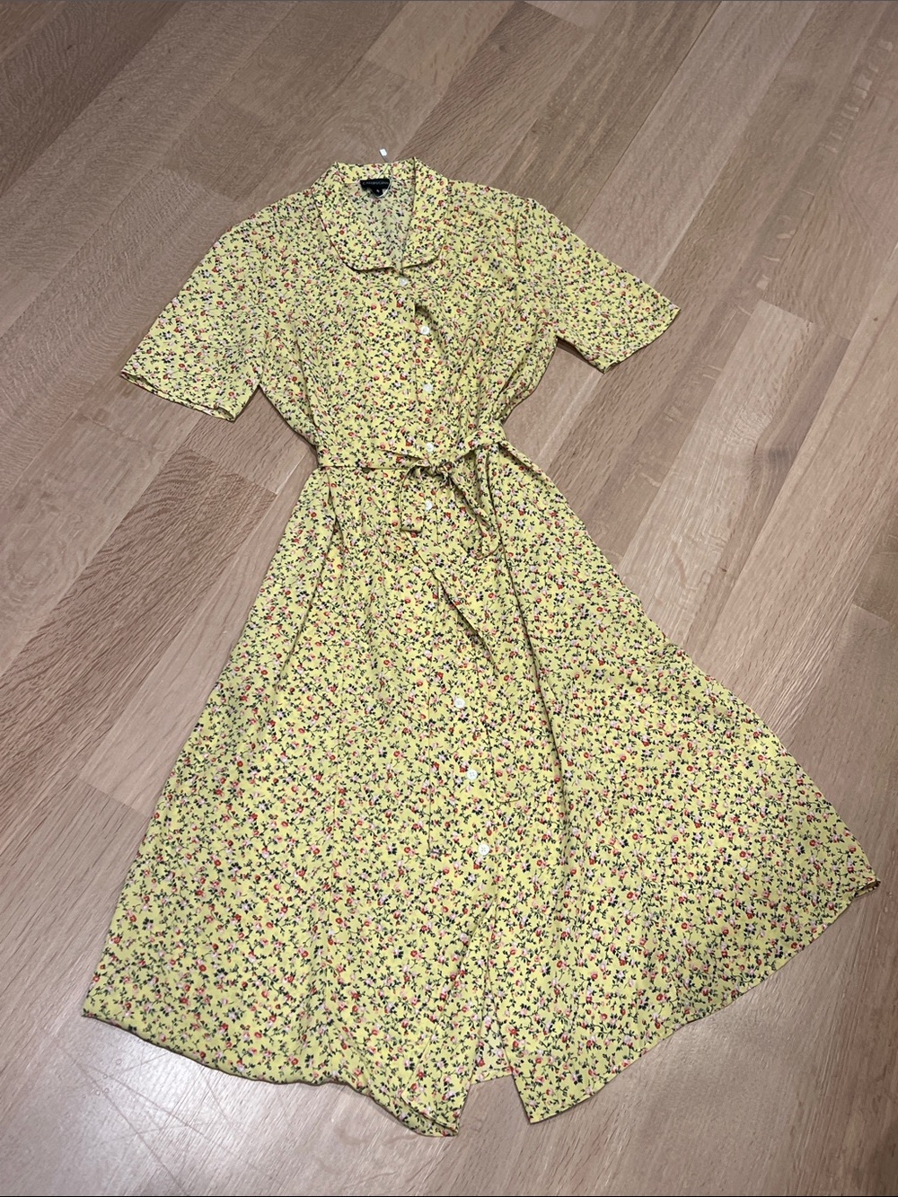 Women’s Yellow Floral Tie-Waist Midi Dress